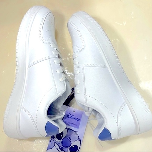 🆕 Disney Stitch Ltd Edition Periwinkle Paint Splatter Low-Top Sneakers - Picture 6 of 9